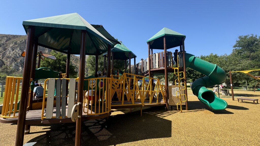 Piru- Warring Park play apparatus upgrade and replacement