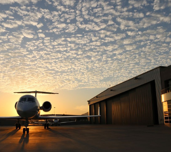 Resolving Private Hanger Lease Agreements at Camarillo and Oxnard Airports